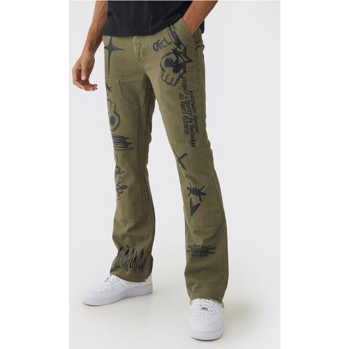 Pantaloni a zampa Slim Fit stile Carpenter in twill con stampa laser e vita fissa - boohoo - Modalova