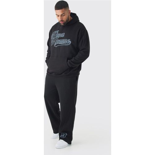 Tuta sportiva Plus Size Pour Homme sovratinta con cappuccio & pantaloni tuta rilassati - boohoo - Modalova