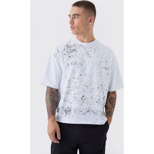 Camiseta Recta Gruesa Con Salpicaduras De Pintura - boohoo - Modalova