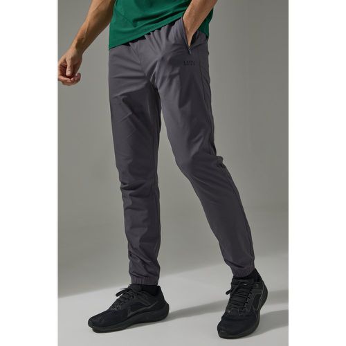 Pantalón Deportivo Man Active Resistente Al Agua Con Hebilla - boohoo - Modalova