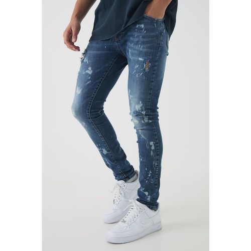 Jeans Super Skinny Fit in denim Stretch candeggiati con strappi - boohoo - Modalova