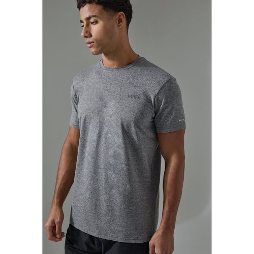 Camiseta Man Active Regular Resistente Jaspeada - boohoo - Modalova