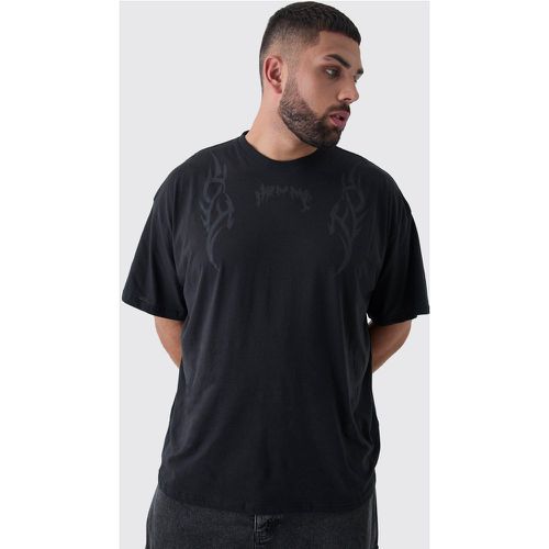 T-shirt Plus Size oversize con stampa Homme Y2K e girocollo - boohoo - Modalova