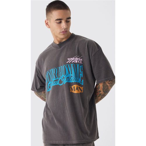 Camiseta Oversize Con Cuello Extendido Y Estampado Pour Homme Desteñido - boohoo - Modalova