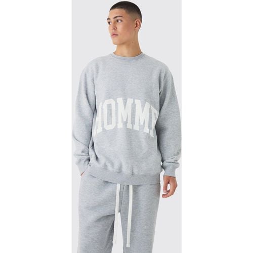 Sudadera Oversize Con Estampado Gráfico Universitario Homme - boohoo - Modalova