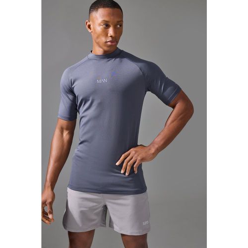 Camiseta Man Active Compresiva - boohoo - Modalova