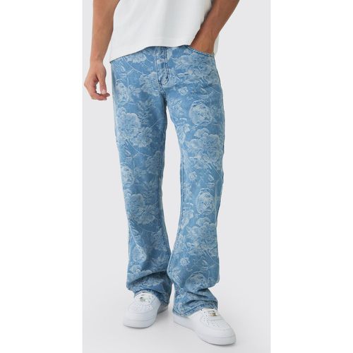 Jeans a zampa rilassati in jacquard a fiori rigidi - boohoo - Modalova