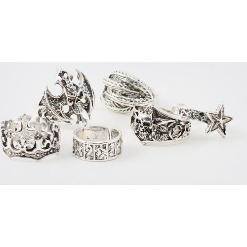 Pack De 5 Anillos Con Estrella Y Calavera - boohoo - Modalova