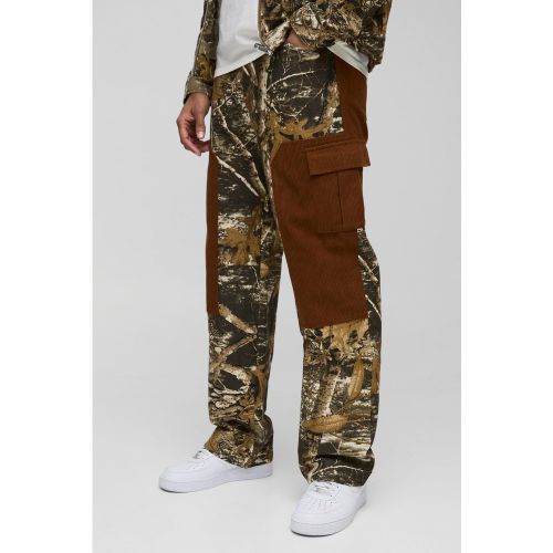 Pantaloni Rilassati Stile Carpenter In Twill Di Foresta In Fantasia Militare & Velluto A Coste - boohoo - Modalova