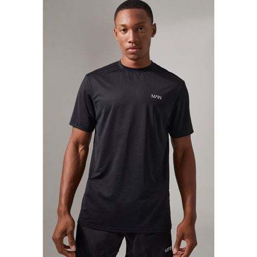 Camiseta Man Active Con Estampado De Cuadrícula - boohoo - Modalova