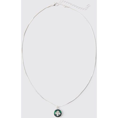 Collana in argento con pendente a croce - boohoo - Modalova