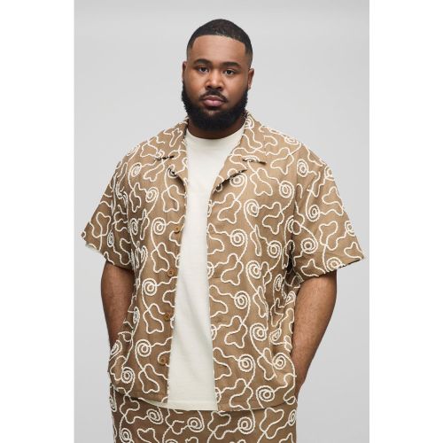 Camisa Plus Con Bordado, Brown - boohoo - Modalova
