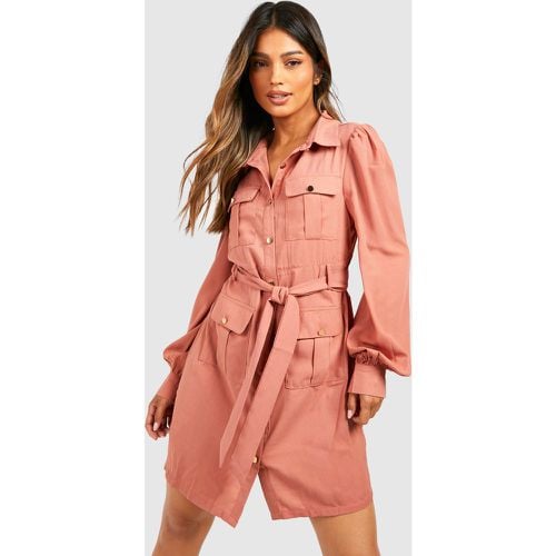 Vestido Camisero Con Bolsillos Utilitarios - boohoo - Modalova