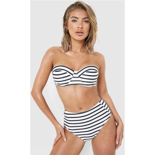 Top bikini imbottito con motivi nautici e ferretto - boohoo - Modalova