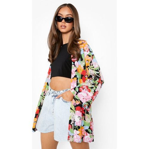 Kimono con stampa a fiori, Nero - boohoo - Modalova