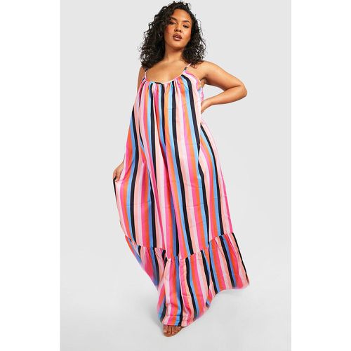 Vestito maxi Plus Size a righe con fondo sceso - boohoo - Modalova