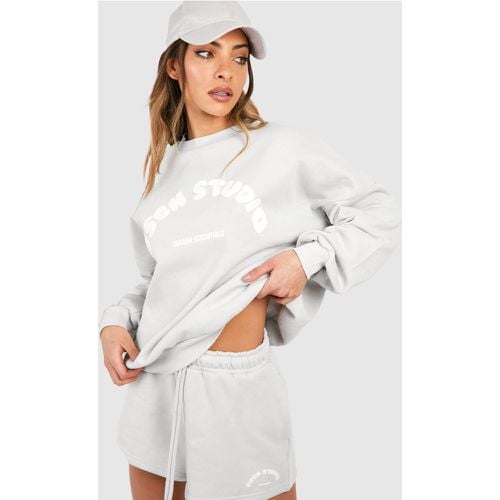 Chándal De Pantalón Corto Y Sudadera Con Eslogan En Relieve - boohoo - Modalova