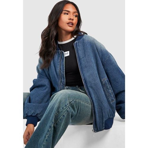 Chaqueta Plus Bomber Oversize Vaquera Con Mangas Fruncidas - boohoo - Modalova