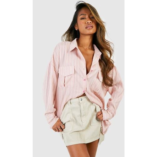 Camisa Oversize De Rayas Con Bolsillo - boohoo - Modalova