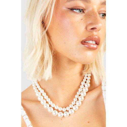 Collar De Perlas Gruesas, Blanco - boohoo - Modalova