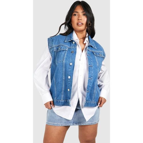 Giacca smanicata Plus Size oversize in denim - boohoo - Modalova