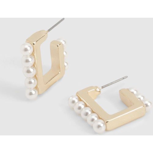 Pearl Detail Square Hoop Earrings - boohoo - Modalova