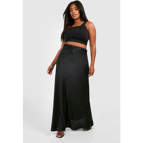 Gonna maxi Plus Size in raso con laccetti - boohoo - Modalova