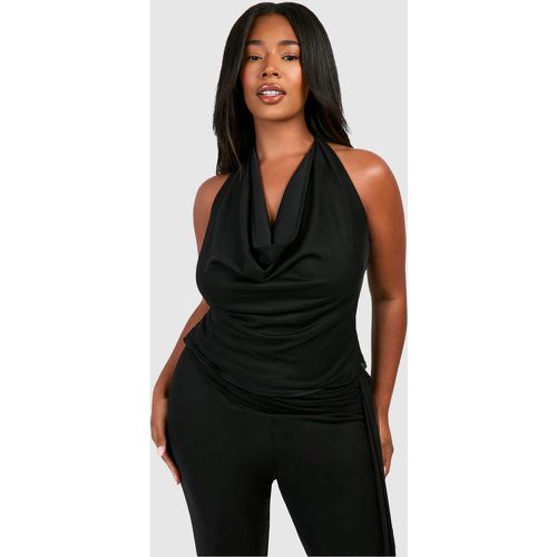 Top Plus Size allacciato al collo con scollo a cappuccio - boohoo - Modalova