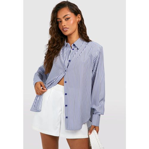 Camisa Oversize De Rayas Con Hombreras - boohoo - Modalova