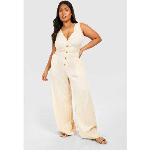 Tuta intera Plus Size sartoriale con bottoni - boohoo - Modalova