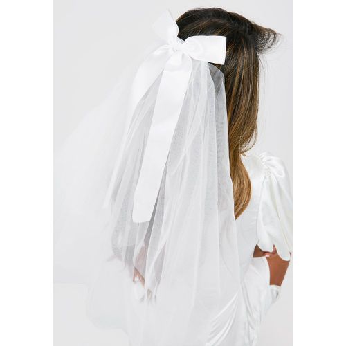 Bow Bridal Veil Headband, Blanco - boohoo - Modalova