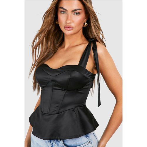 Corsetto in raso con laccetti e spalline - boohoo - Modalova