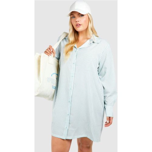 Vestito camicia Plus Size a righe con spalle scese - boohoo - Modalova