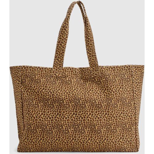 Bolso Tote Oversize De Lona Con Estampado De Leopardo - boohoo - Modalova