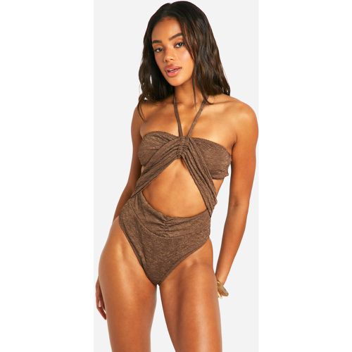 Textured Ruched Cut Out Swimsuit - boohoo - Modalova