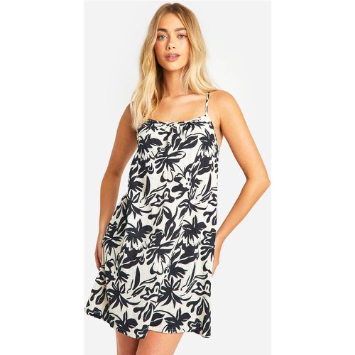 Vestido De Tirantes Con Estampado De Flores Monocromáticas - boohoo - Modalova