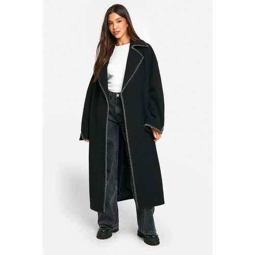 Cappotto effetto lana con cintura e cuciture a contrasto - boohoo - Modalova