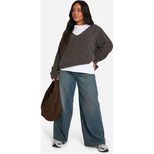 Maglione lungo Plus Size a coste miste - boohoo - Modalova