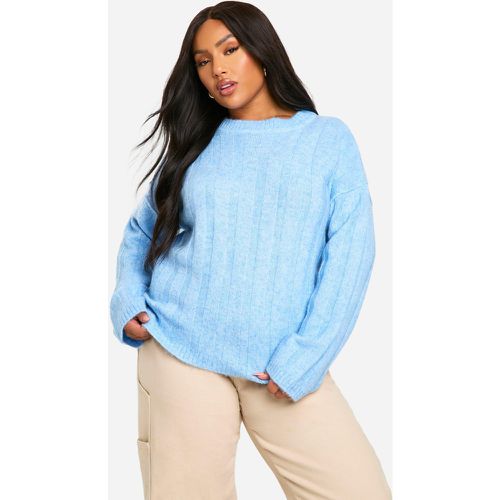 Maglione Plus Size oversize a coste ampie morbide - boohoo - Modalova