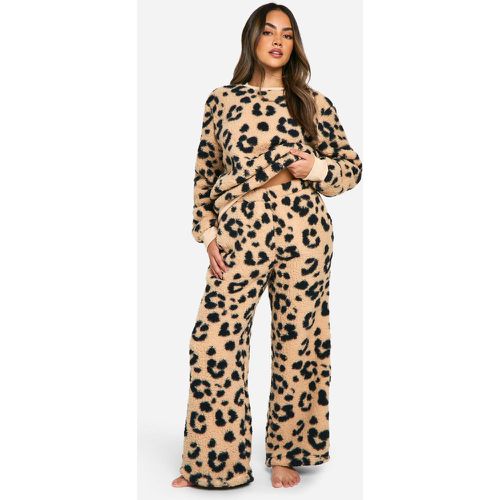 Set da casa in maglia leopardata & pantaloni a gamba ampia - boohoo - Modalova