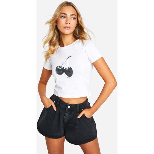 Black Cherry Baby Tee, Blanco - boohoo - Modalova