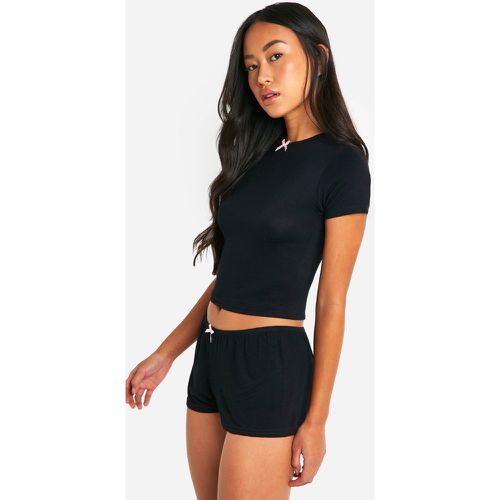 Tshirt And Booty Short Lounge Set - boohoo - Modalova