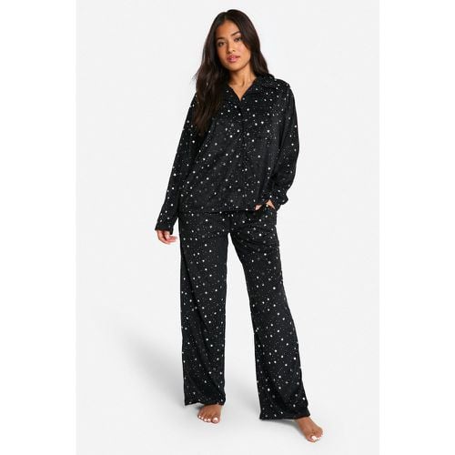 Set pigiama Petite in fleece metallizzata con stelle - boohoo - Modalova