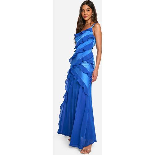 Vestito maxi asimmetrico in chiffon di raso con arricciature - boohoo - Modalova