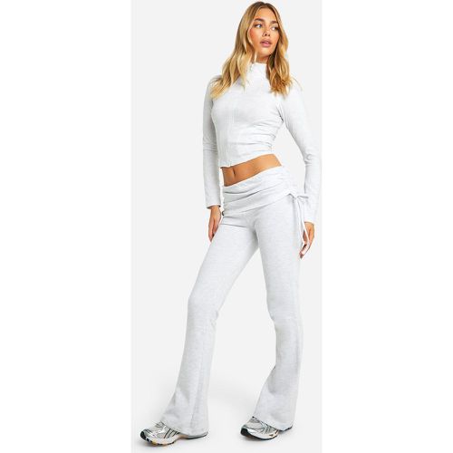 Conjunto De Pantalón Deportivo Con Cintura Elástica Y Top Con Cremallera Y Detalle De Costuras - boohoo - Modalova