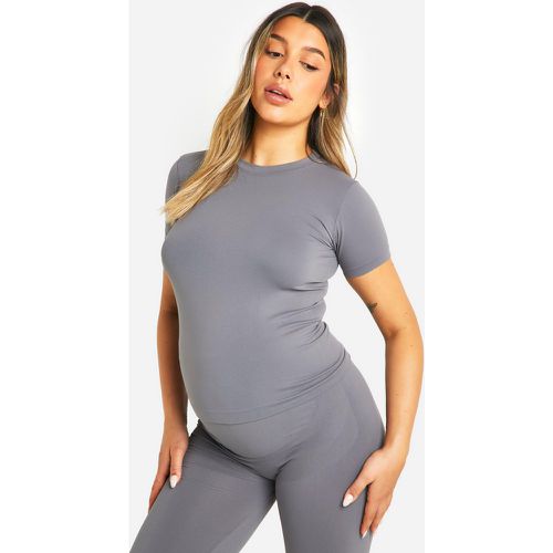 Camiseta Premamá Básica Suave - boohoo - Modalova