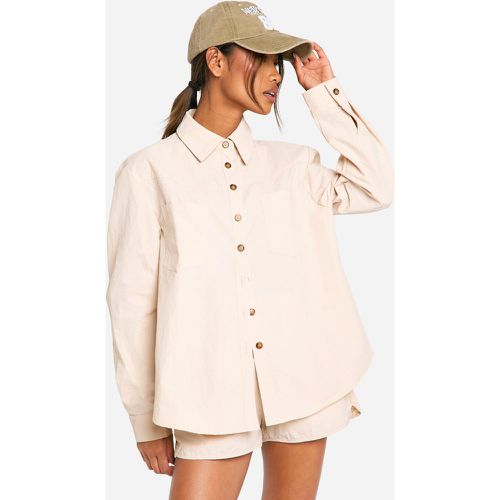 Camisa Oversize De Nailon, Beige - boohoo - Modalova