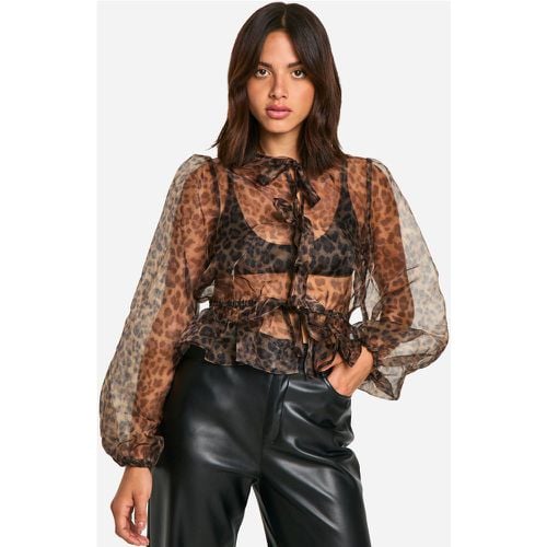 Top a maniche lunghe in organza leopardato con laccetti frontali e maniche a sbuffo - boohoo - Modalova