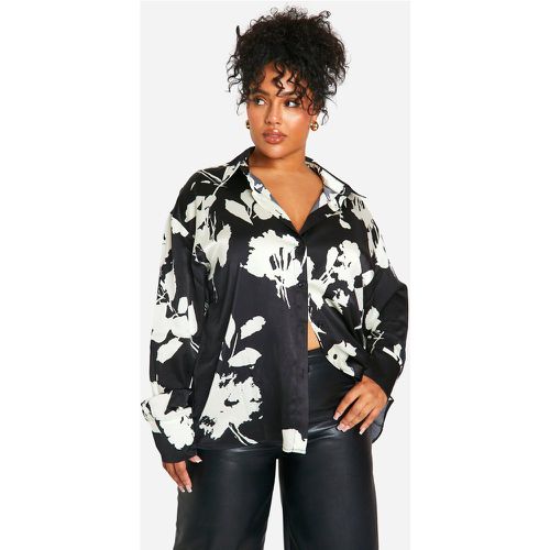 Camisa Plus Oversize Con Estampado De Flores Monocromático - boohoo - Modalova