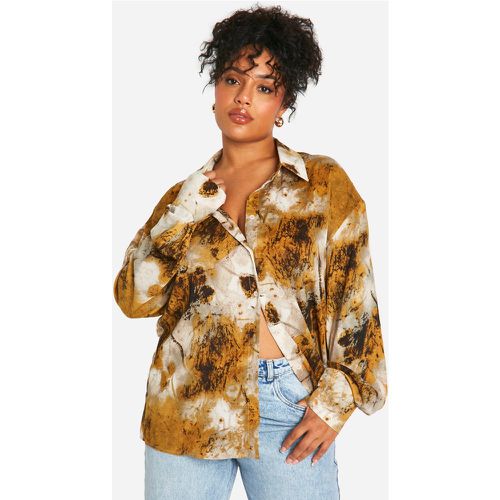 Camisa Plus Oversize Moteada Con Estampado Abstracto - boohoo - Modalova